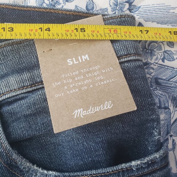 Madewell Slim Authentic Flex Jeans in Enid Wash - Picture 8 of 12
